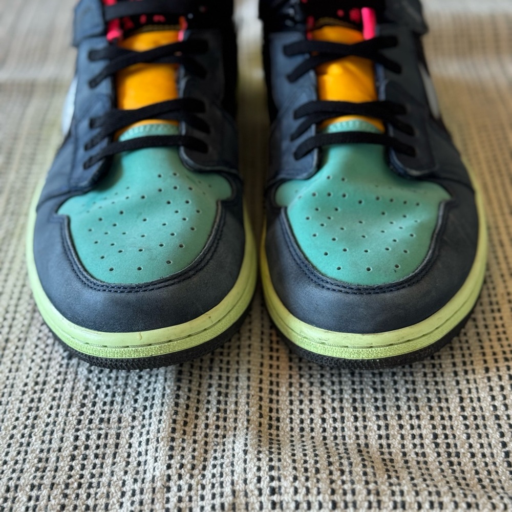 Nike Black and Teal Sneakers with Yellow Accents
